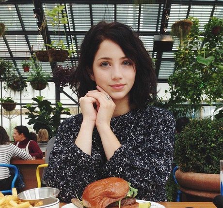 Emily Rudd