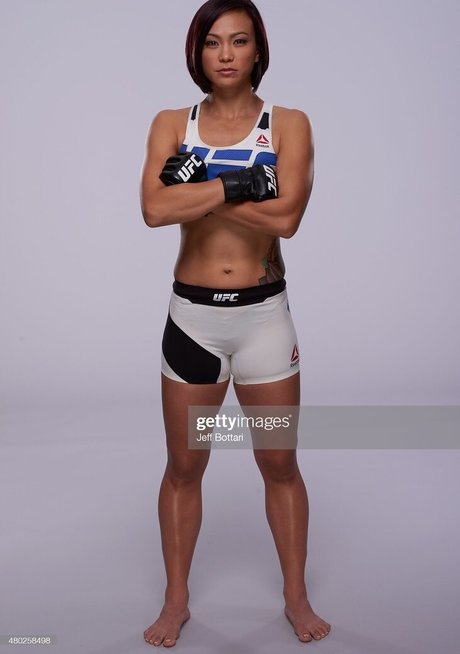 Michelle Waterson