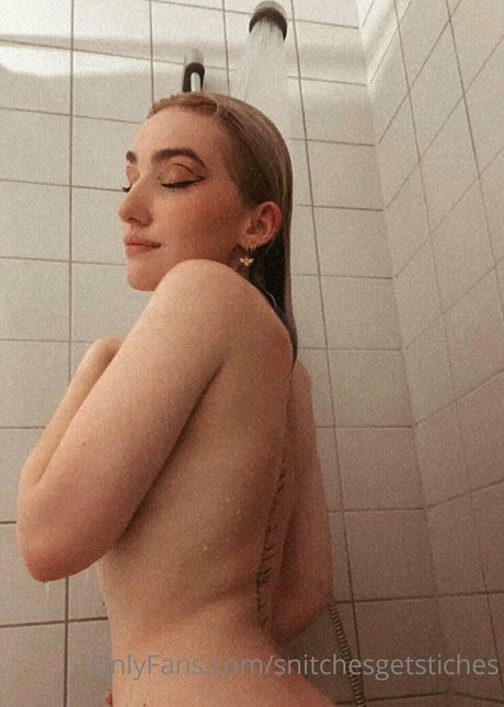 Snitchesgetstiches
