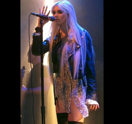 Taylor Momsen