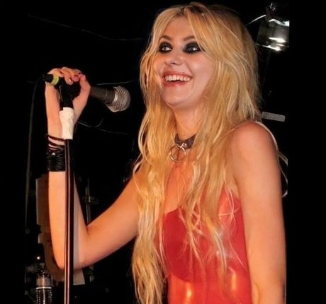 Taylor Momsen