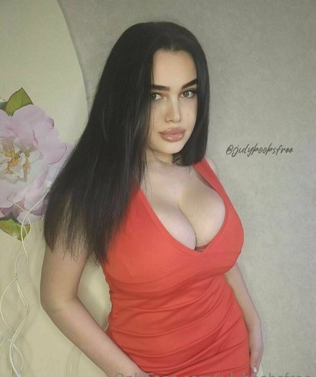 Julyboobsfree