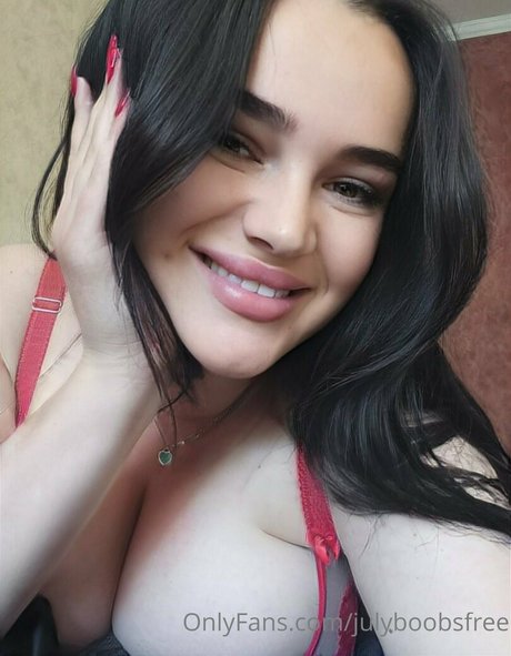 Julyboobsfree