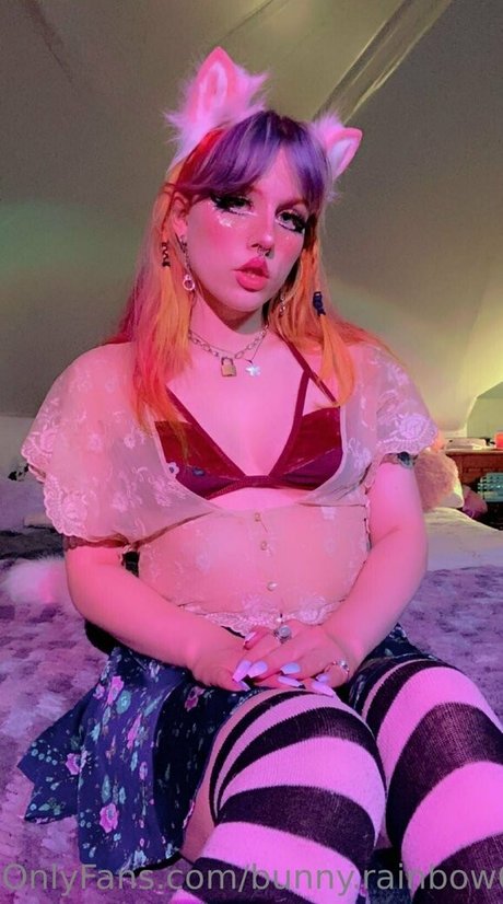 Bunnyrainbow69