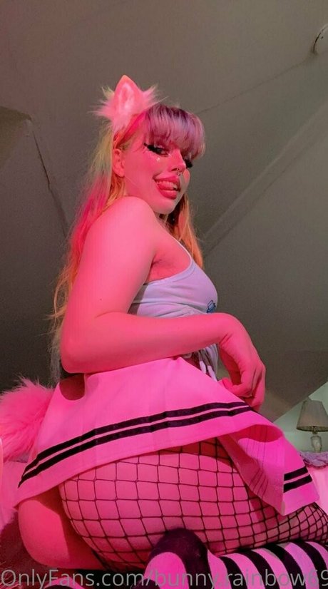 Bunnyrainbow69