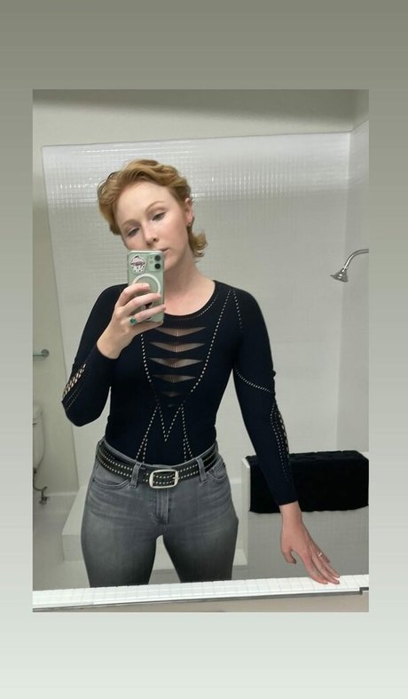 Molly Quinn