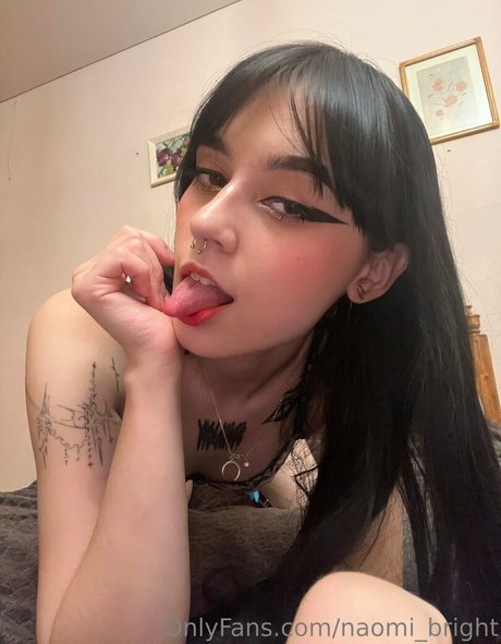 Naomibright