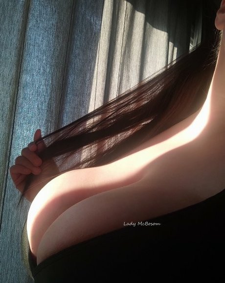 Lady Mcbosom