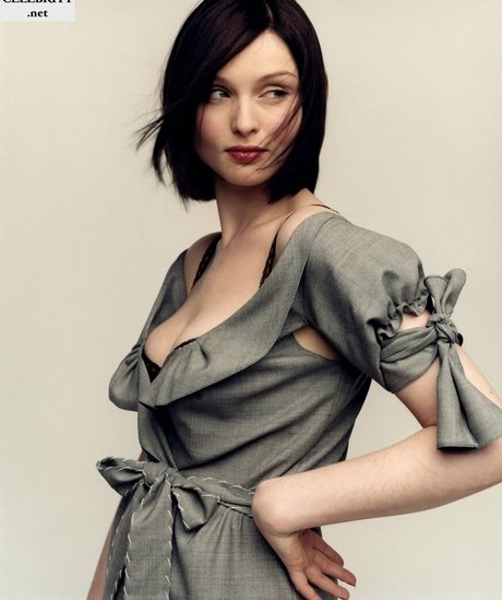 Sophie Ellisbextor
