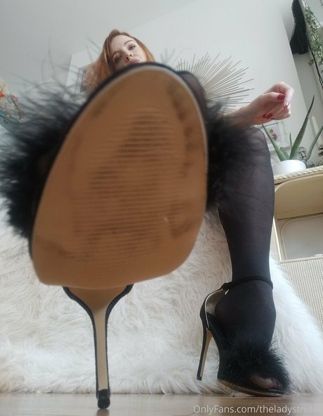 Giantessgingerofficial