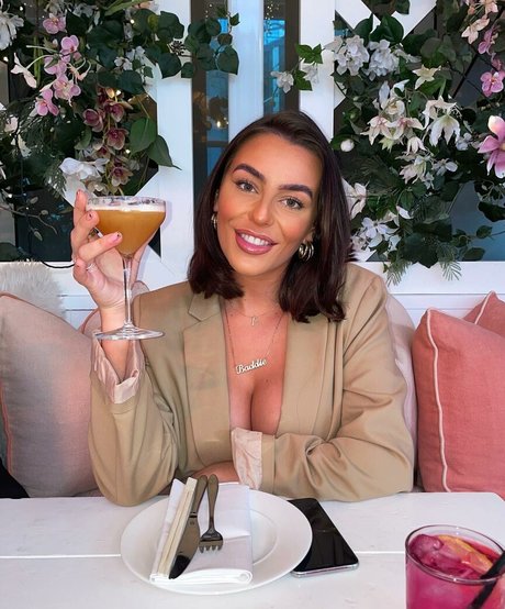 Foto di nudo di fuga di OnlyFans di Danielle Tilly Wright