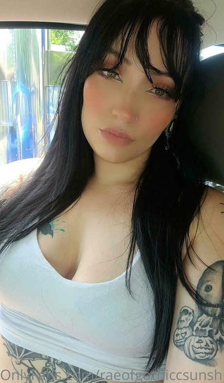 Raeofgothiccsunshine