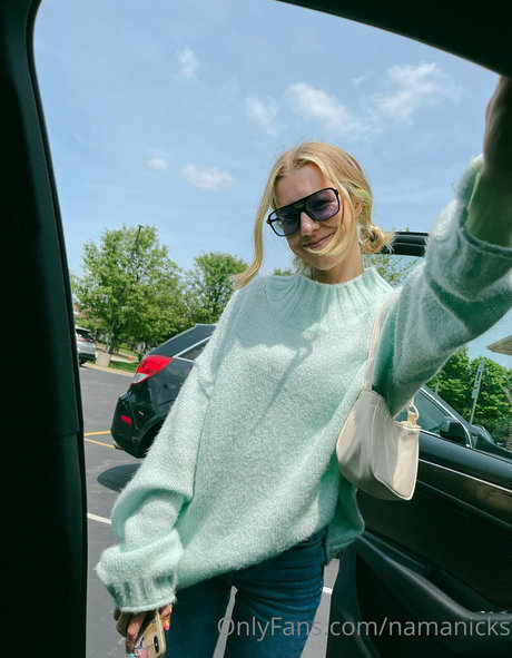 Foto di nudo di fuga di OnlyFans di Namanicks