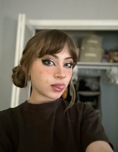 Foto di nudo di fuga di OnlyFans di Cutiekali