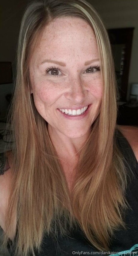 Danikajones420free