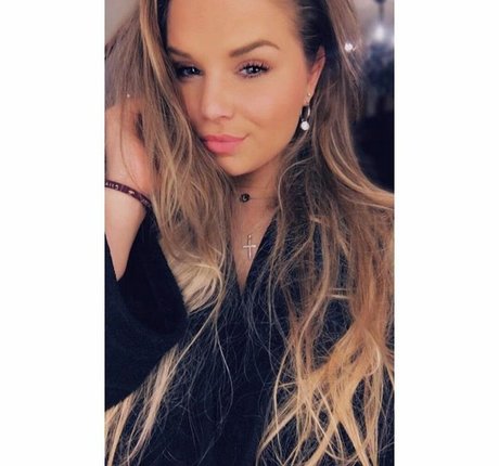 Foto di nudo di fuga di OnlyFans di Joyce Straten