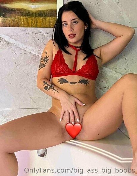 Bigassbigboobs