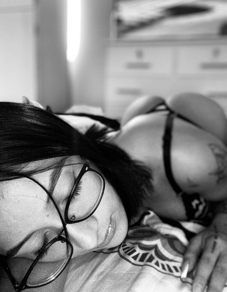 Manuela Valenzuelaaa