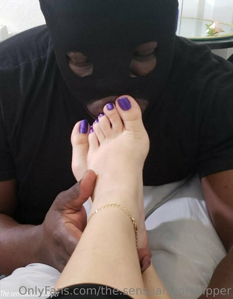 Thesensualworshipper