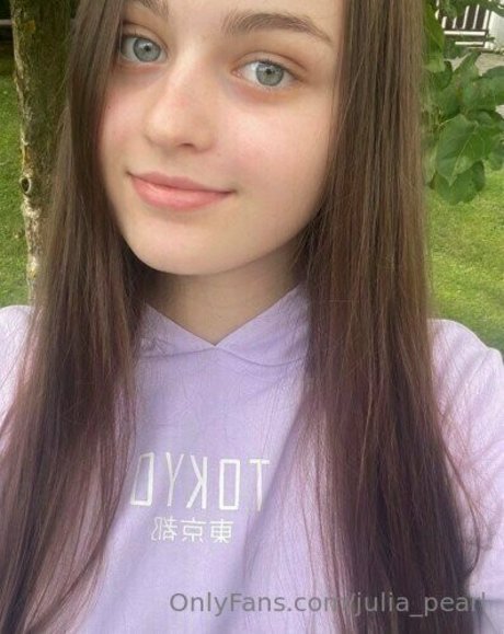 Juliapearl