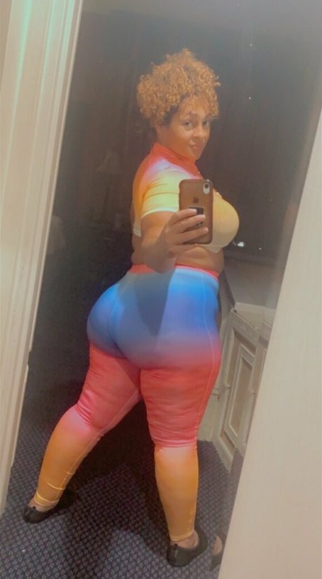 Lolabooty111122