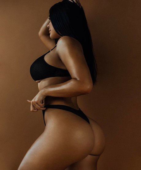 Sarah Love Macdonald