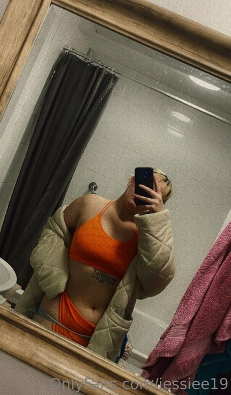 Jessiee19
