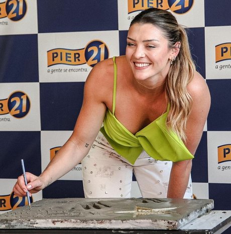 Rosamaria Montibeller