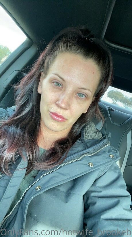 Hotwifebrookeblaze