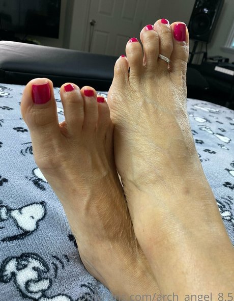 Alluringangelannabelle