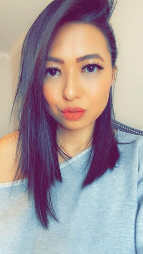 Foto di nudo di fuga di OnlyFans di Randomsuburbanite Rose