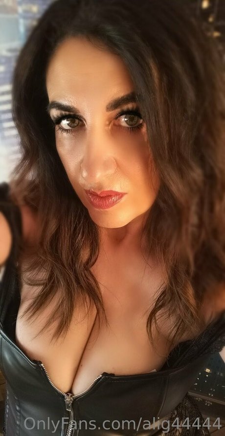 Alig44444