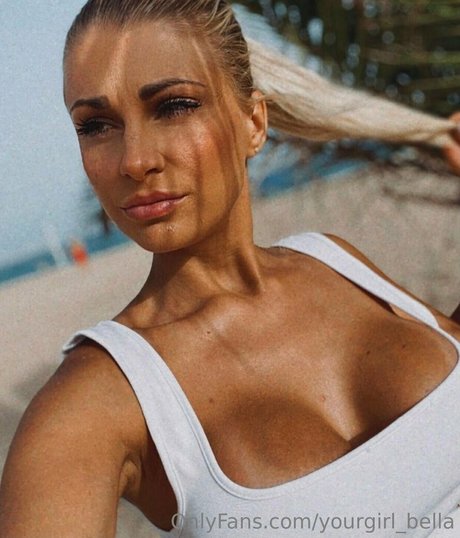Yourgirlbella