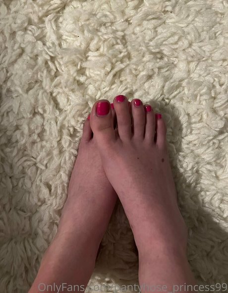 Pantyhoseprincess99