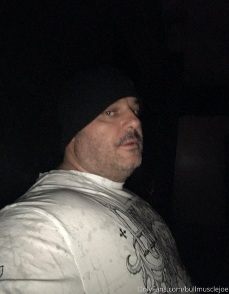 Bullmusclejoe