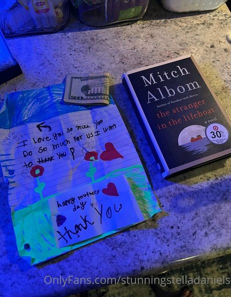 Stunningstelladaniels