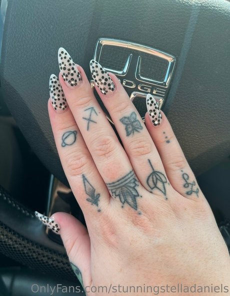 Stunningstelladaniels