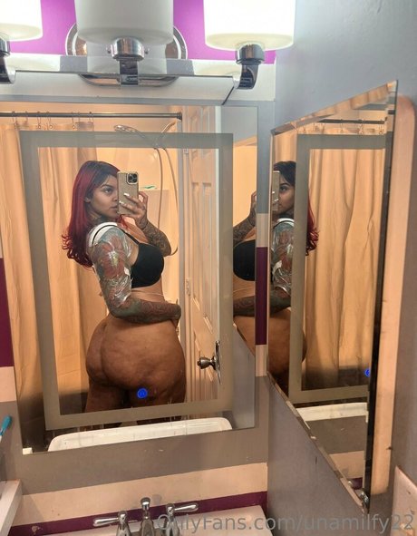 Unamilfy22
