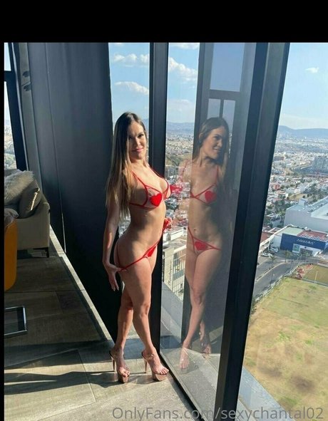 Sexychantal02