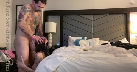 Strawberrysquirtcake