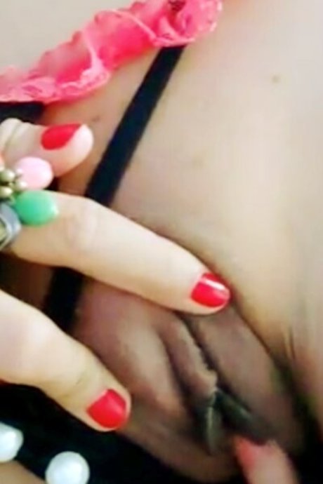 Foto di nudo di fuga di OnlyFans di Julia Leung