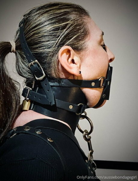 Aussiebondagegirl