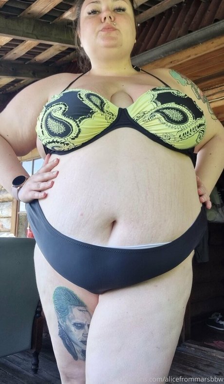 Alicefrommarsbbw