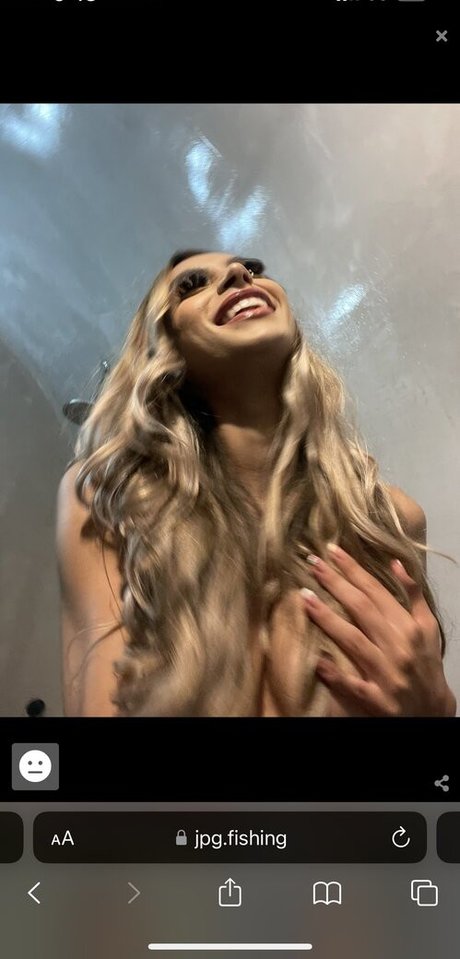 Petite Beautiful Latina