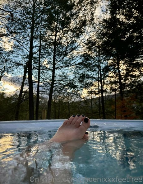 Phoenixxxfeetfree