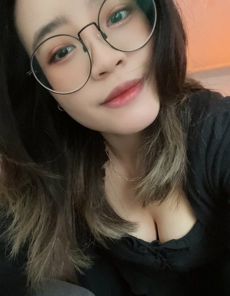 Foto di nudo di fuga di OnlyFans di Xktie