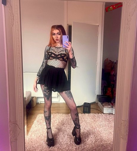 Foto di nudo di fuga di OnlyFans di Xonicolavictoria