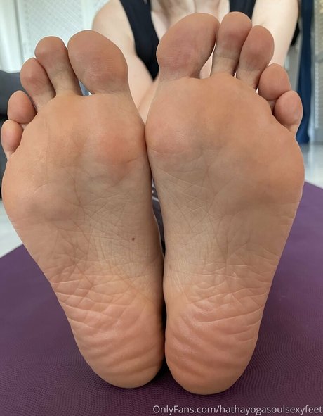 Hathayogasoulsexyfeet