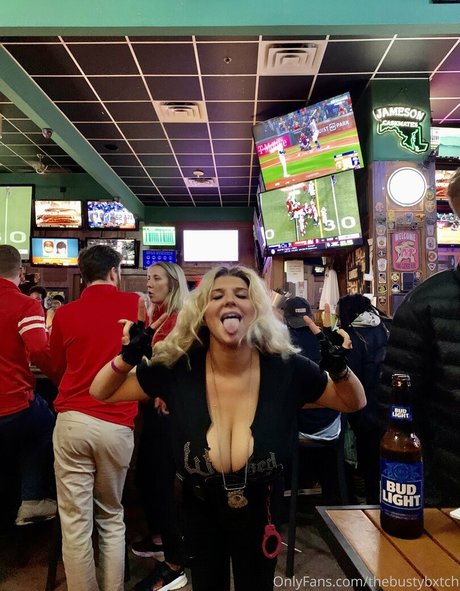 Thebustybxtch