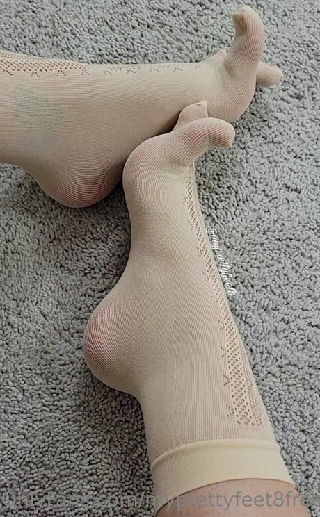 Myprettyfeet8free